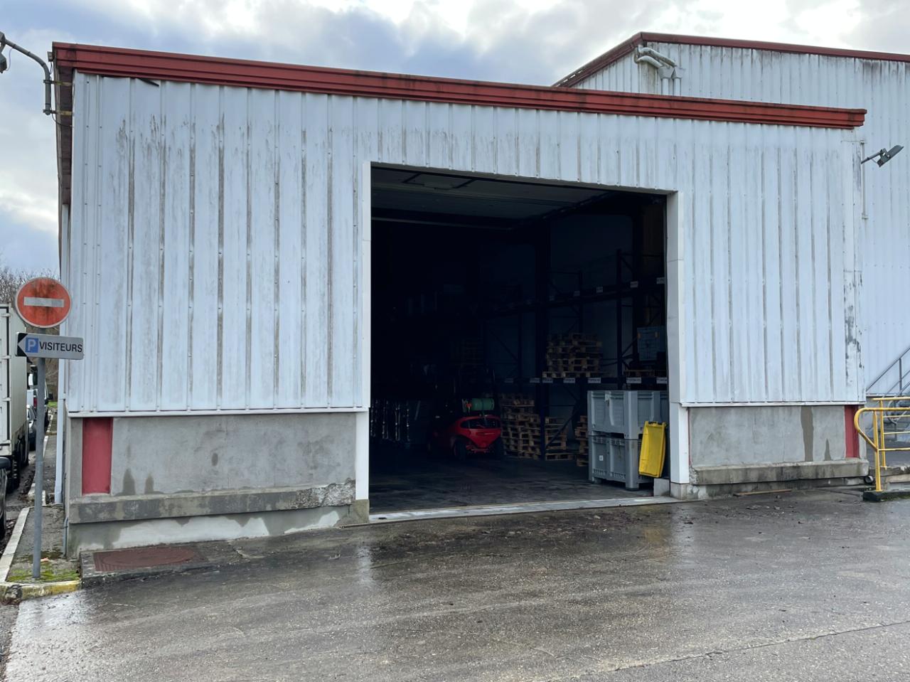 Local d'activité Aulnay-sur-Mauldre 250m² Location local d'activité Aulnay-sur-Mauldre Yvelines OLACT2424779 0